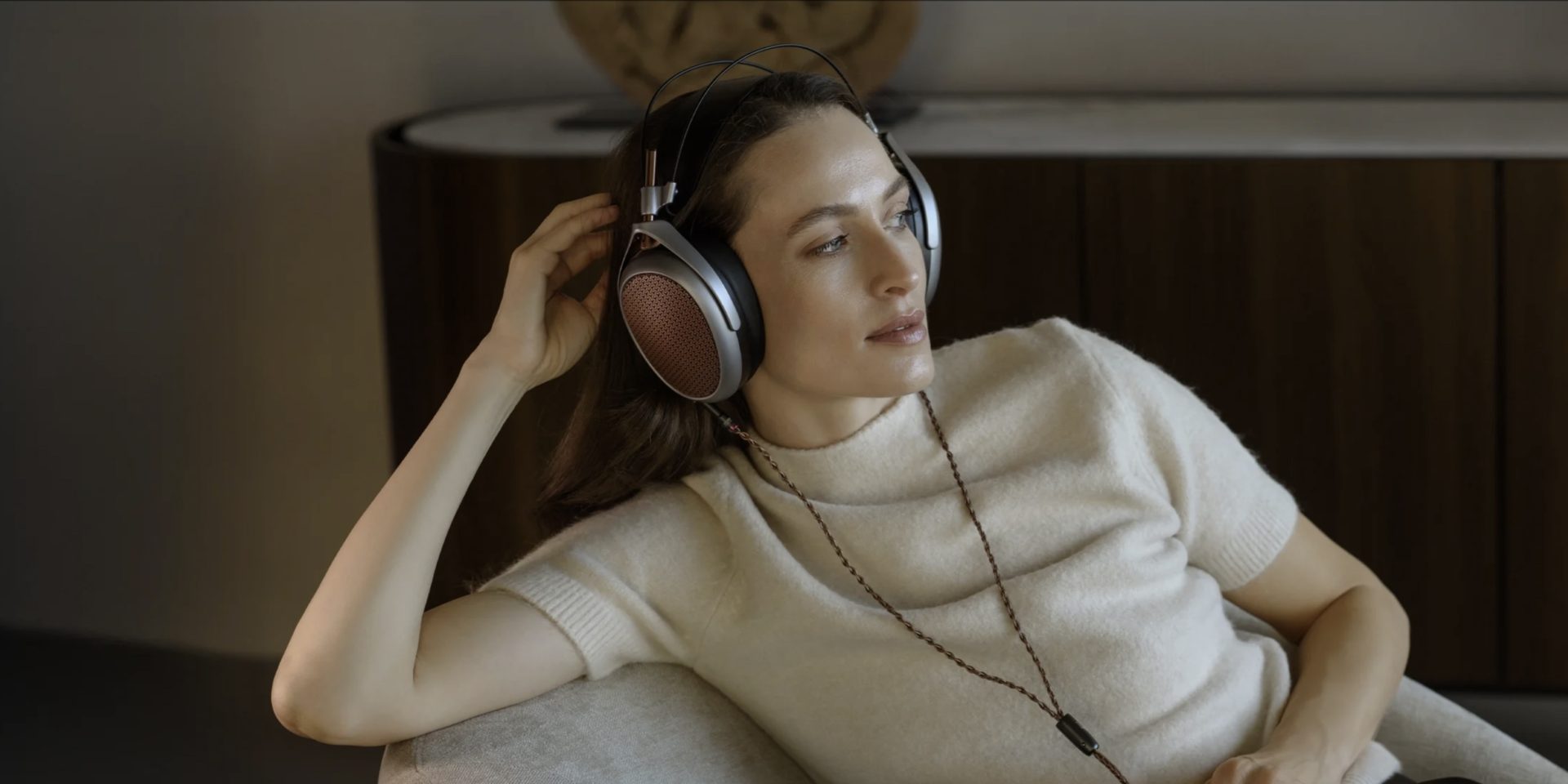 Meze announces a new orthoplanar helmet called Poet