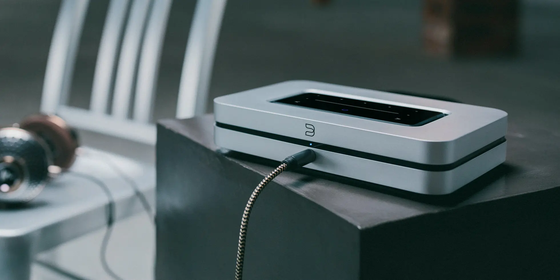 BLUESOUND Node X: The Elegant Hifi System Enhancer