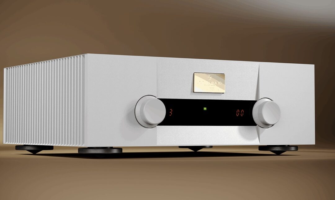 New Goldmund Telos 670 integrated amplifier