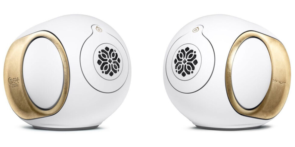 devialet phantom ultimate 98 dB hifi speakers view of the pair