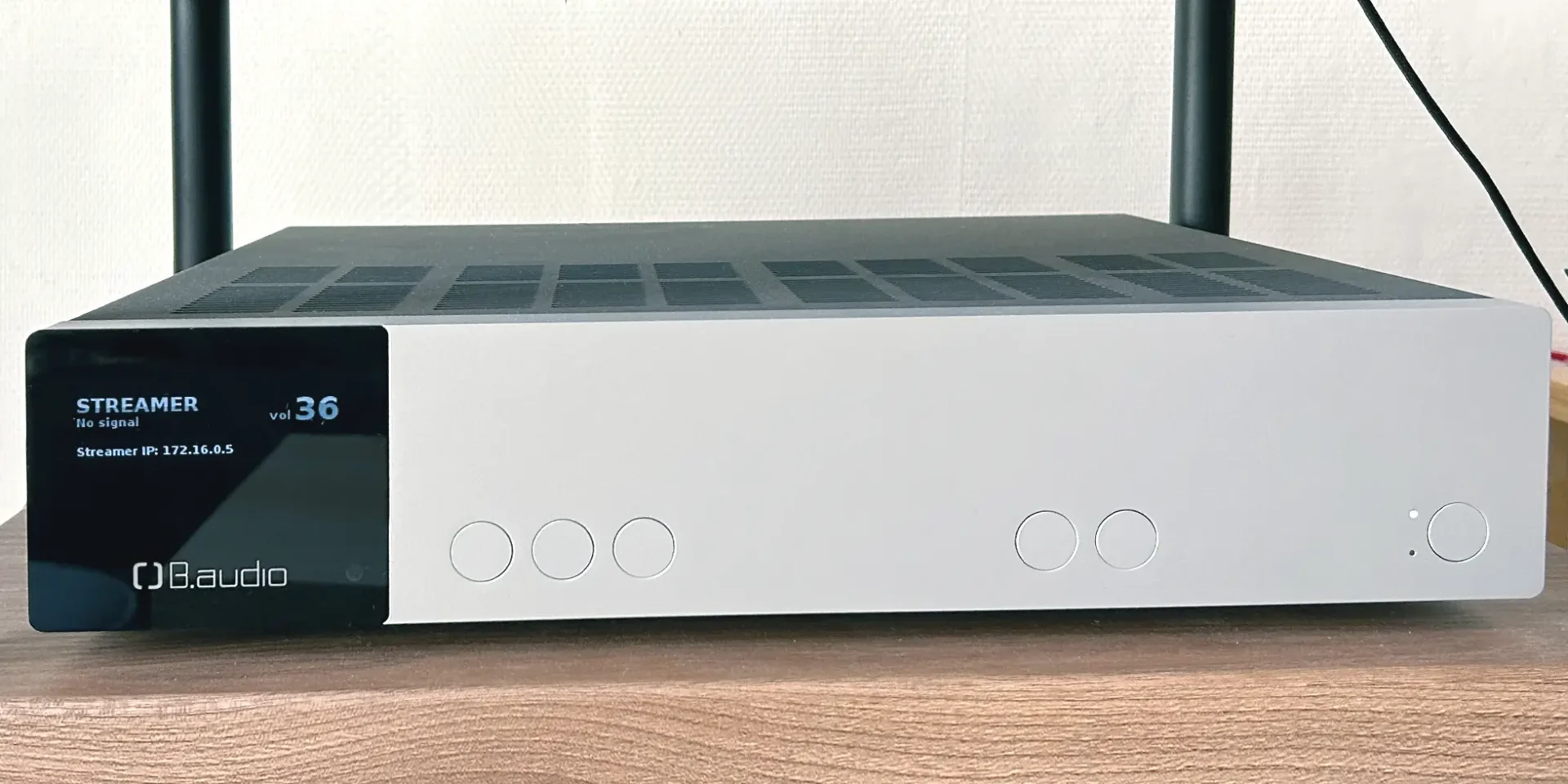 B.audio alpha one hifi DAC front view of the chassis in use
