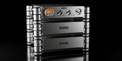 Nagra-Reference-Preamplifier-2-psu-1920x1080